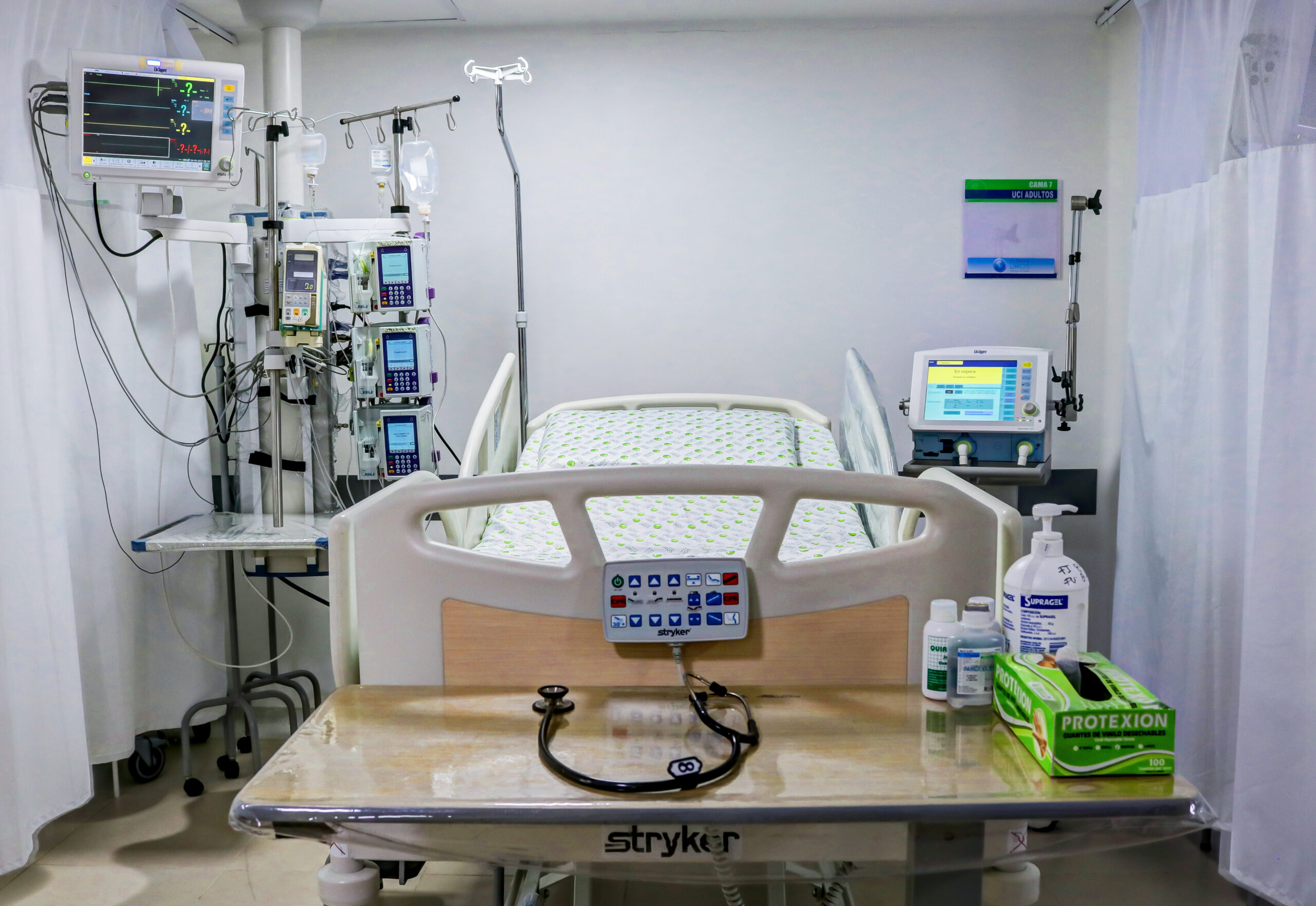 UNIDAD DE CUIDADOS INTENSIVOS